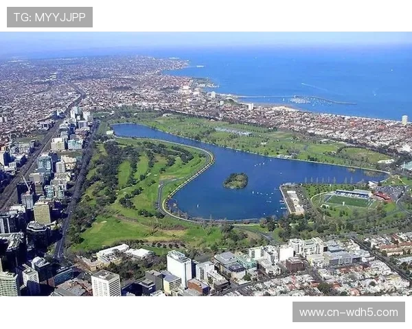 阿尔伯特·科里尔五战纽约四登领奖台，赛道经验成优势