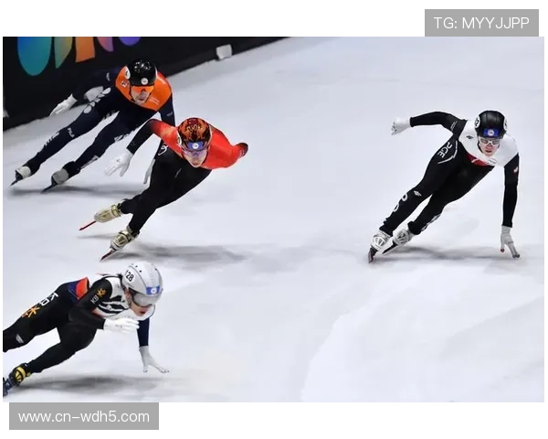 荷兰队主场包揽短道速滑世巡赛接力三金,中国男子5000米接力摘银 荷兰队主场包揽短道速滑世巡赛接力三金,中国男子5000米接力摘银